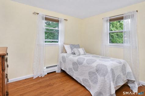 15 Lillian Avenue New Fairfield CT 06812