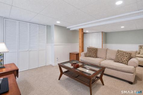 15 Lillian Avenue New Fairfield CT 06812