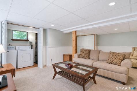 15 Lillian Avenue New Fairfield CT 06812