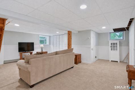15 Lillian Avenue New Fairfield CT 06812