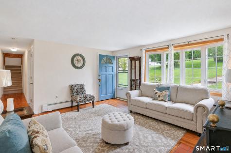 15 Lillian Avenue New Fairfield CT 06812