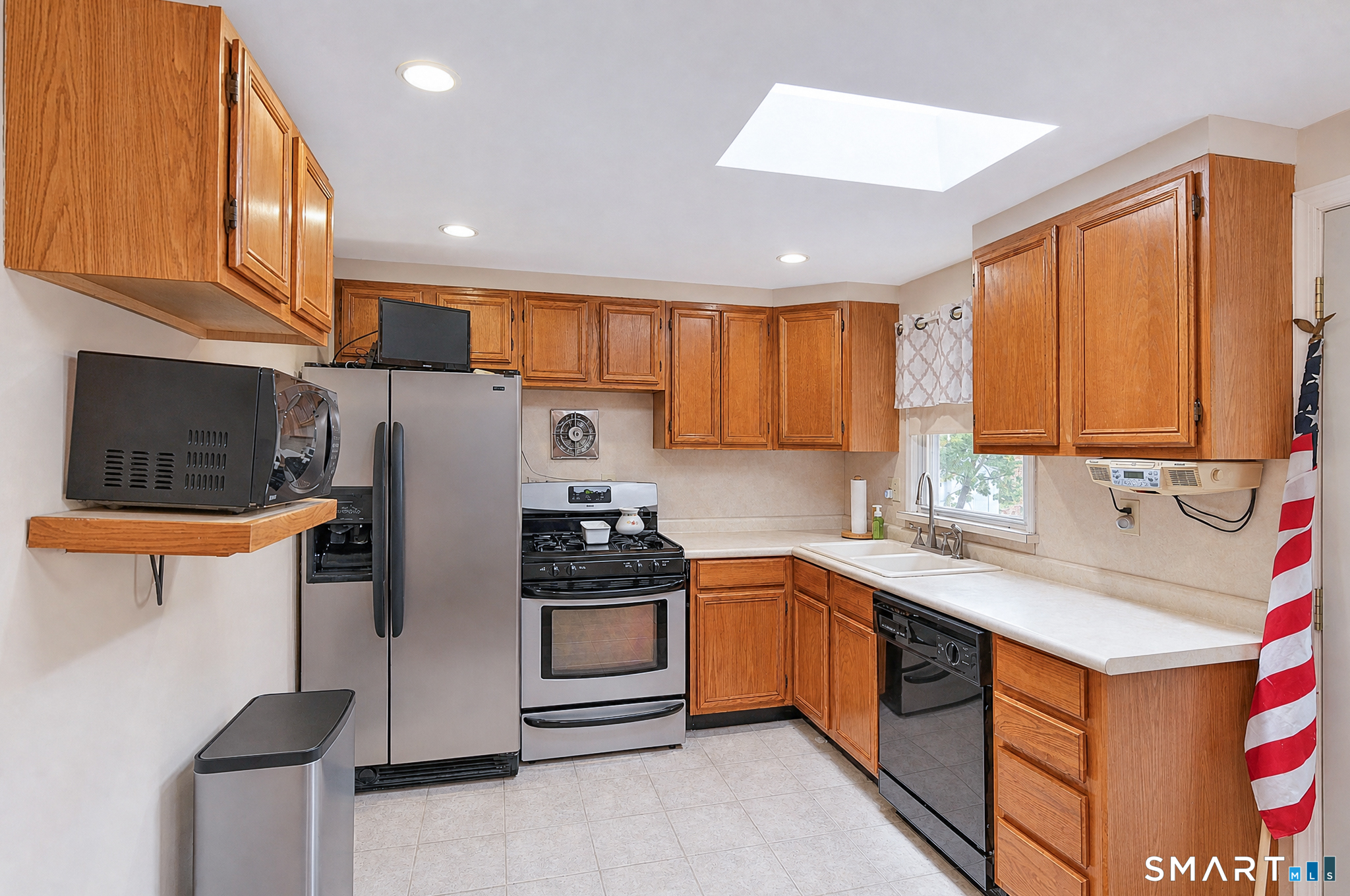 15 Lillian Avenue New Fairfield CT 06812