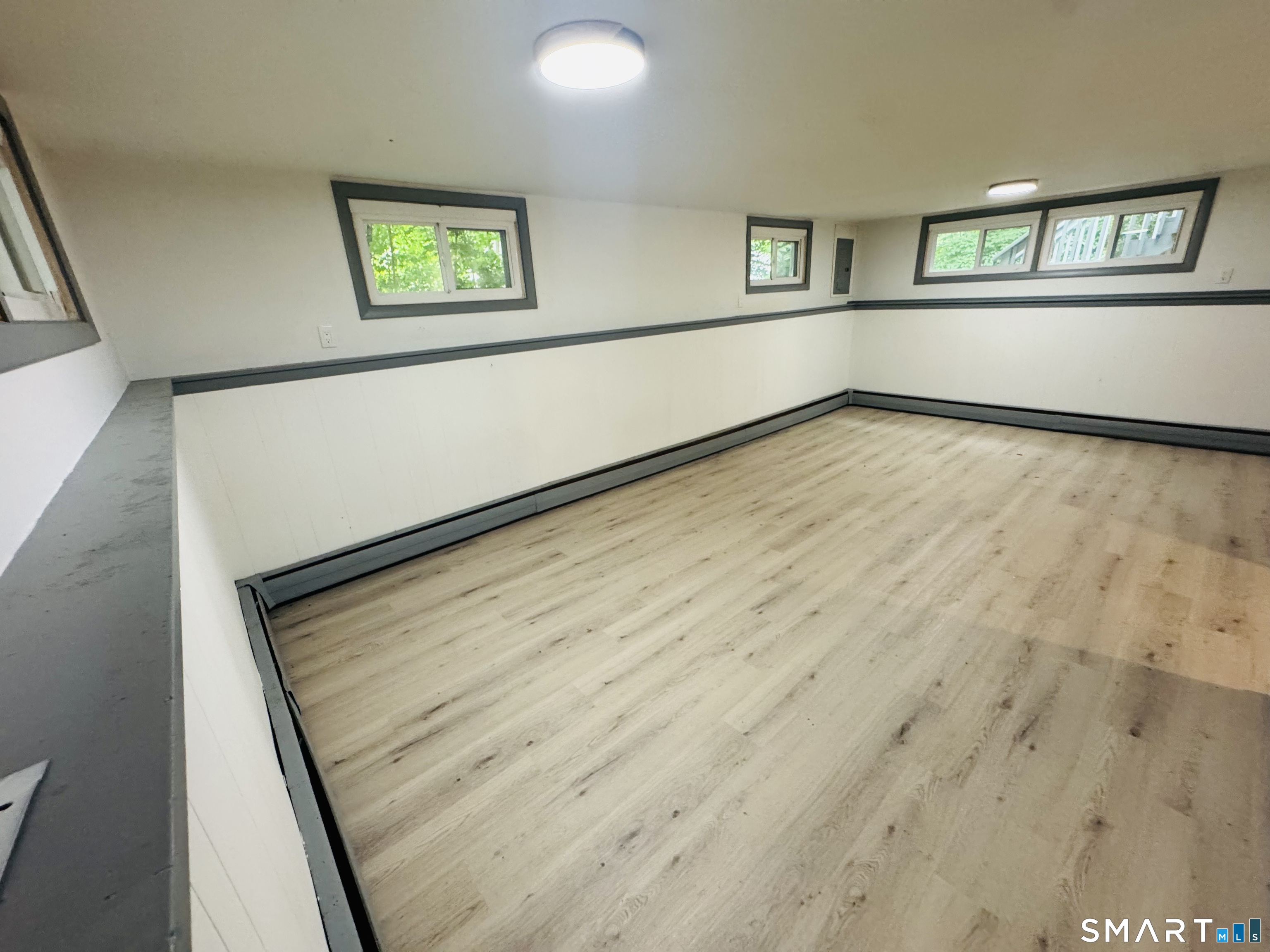 6 Elaine Street Bozrah CT 06334