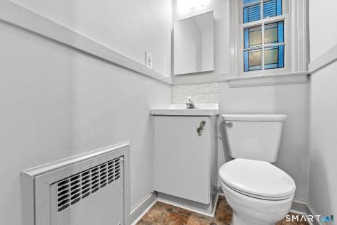 160 Sedgwick Road West Hartford CT 06107
