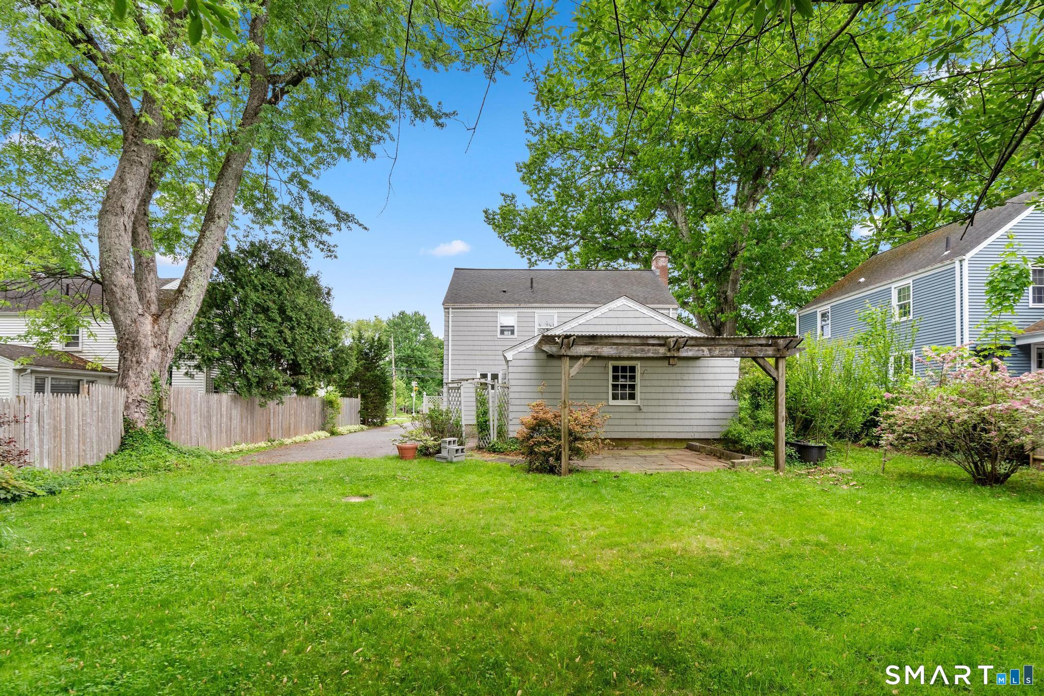 160 Sedgwick Road West Hartford CT 06107