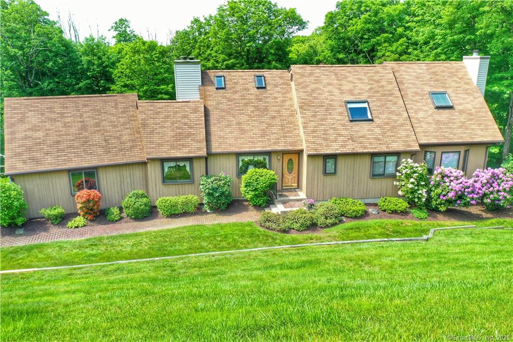 54 Watch Hill Drive Southbury CT 06488