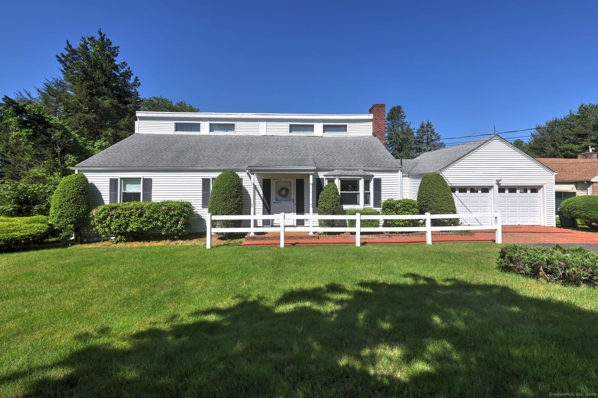 54 Roosevelt Drive Trumbull CT 06611