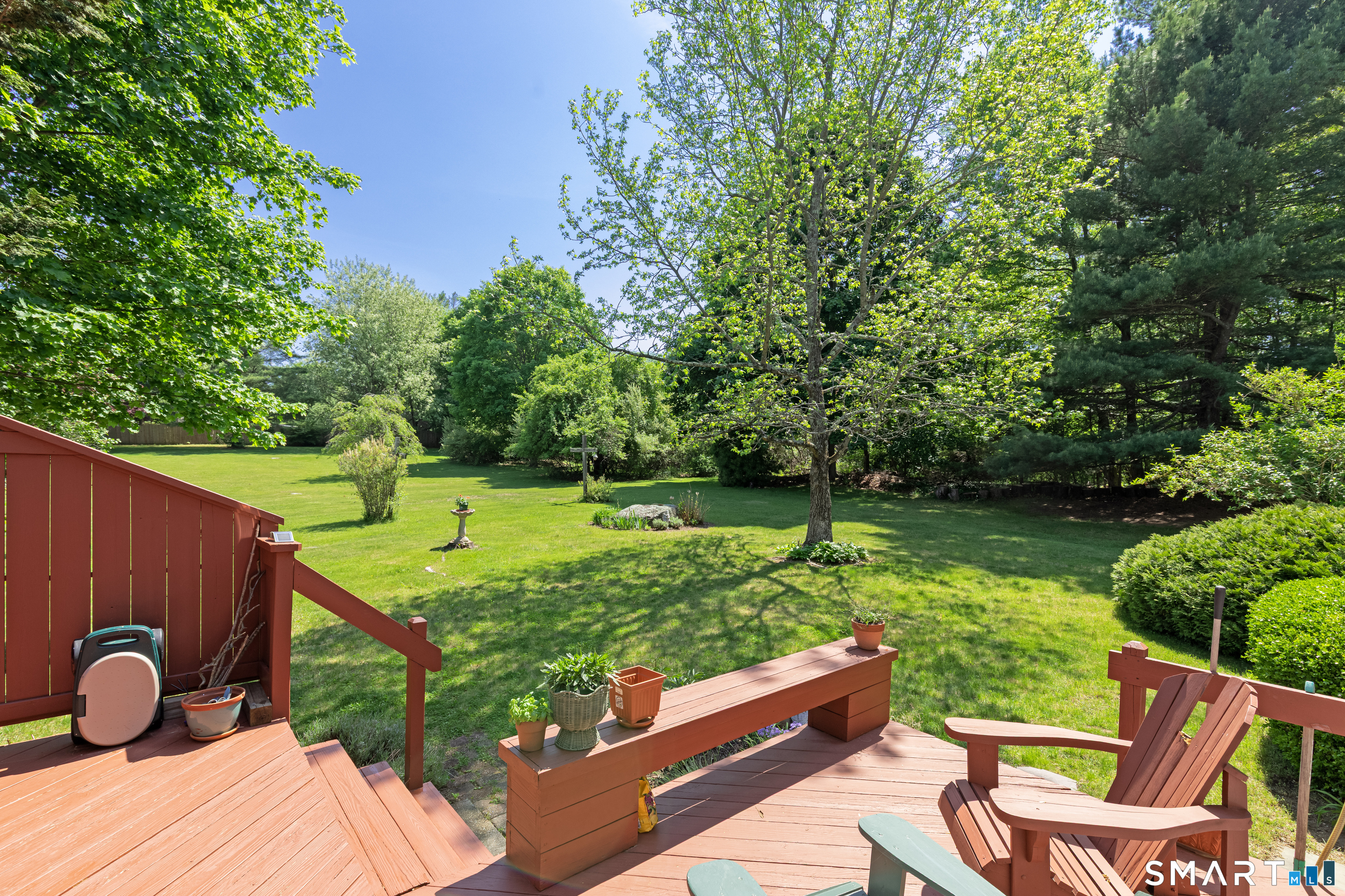 1 Red Barn Road Oxford CT 06478