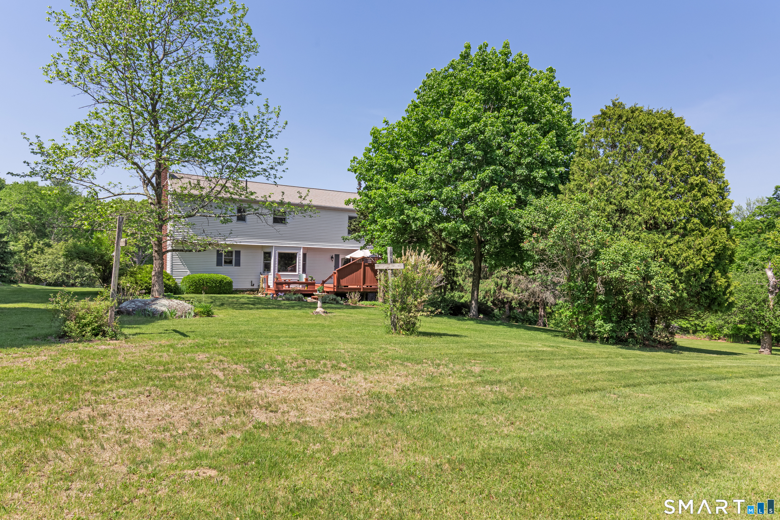 1 Red Barn Road Oxford CT 06478