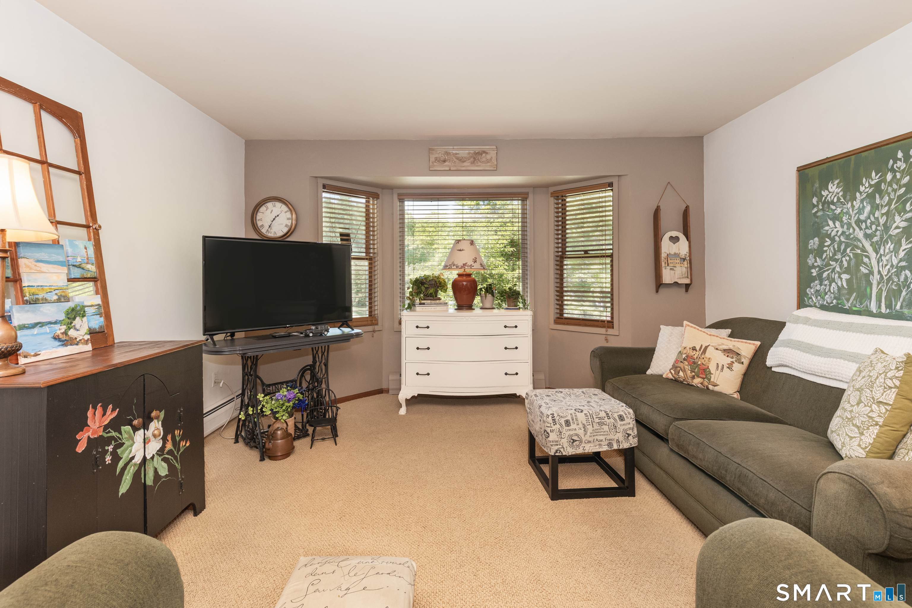 1 Red Barn Road Oxford CT 06478