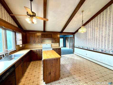 57 Arbutus Street Middletown CT 06457