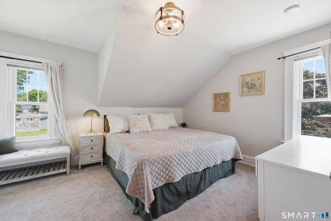 37 Broadview Street Newington CT 06111