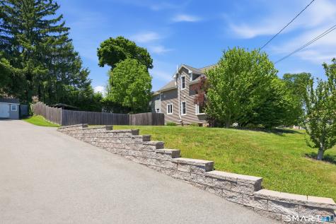 37 Broadview Street Newington CT 06111