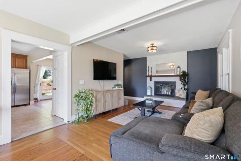 37 Broadview Street Newington CT 06111