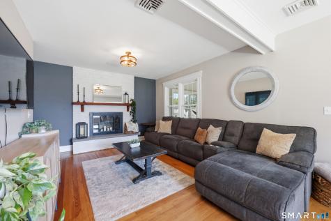 37 Broadview Street Newington CT 06111