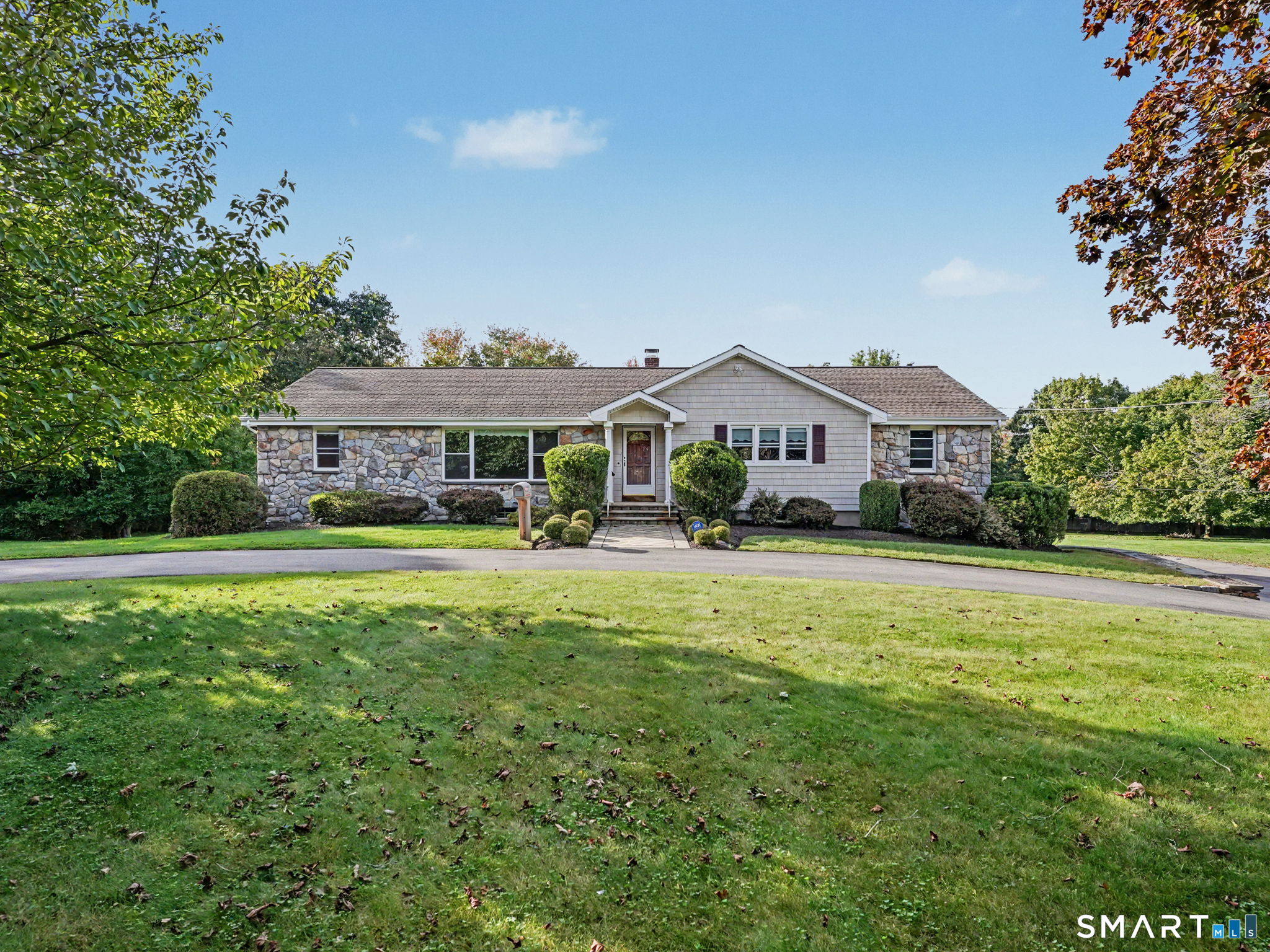7 Clearview Drive Woodbridge CT 06525
