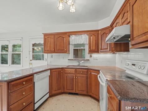 7 Clearview Drive Woodbridge CT 06525