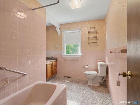 7 Clearview Drive Woodbridge CT 06525