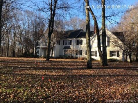 7 Crossbow Lane Easton CT 06612