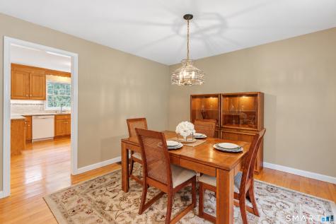 811 Lake Drive Guilford CT 06437