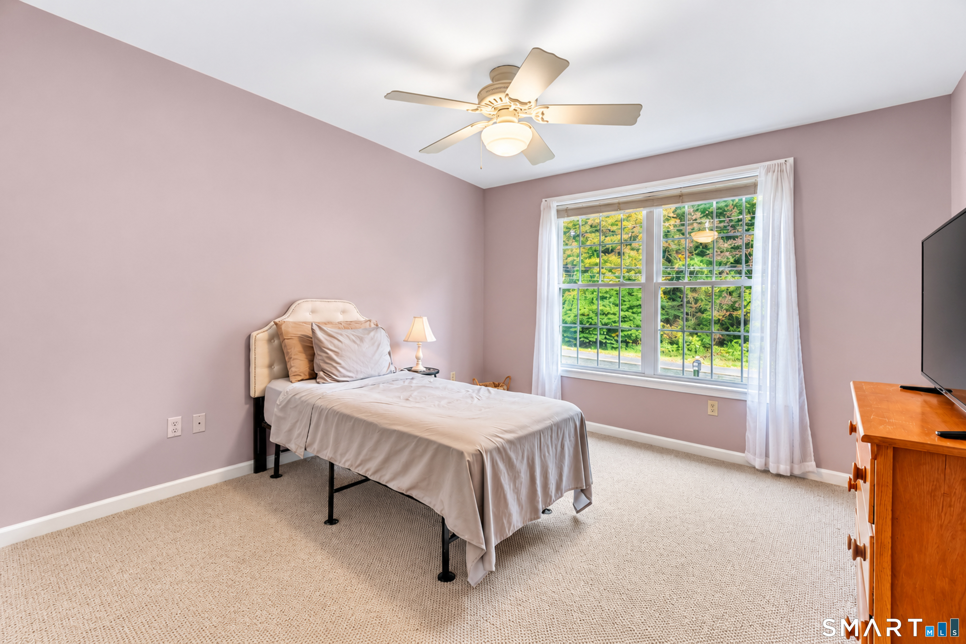 811 Lake Drive Guilford CT 06437