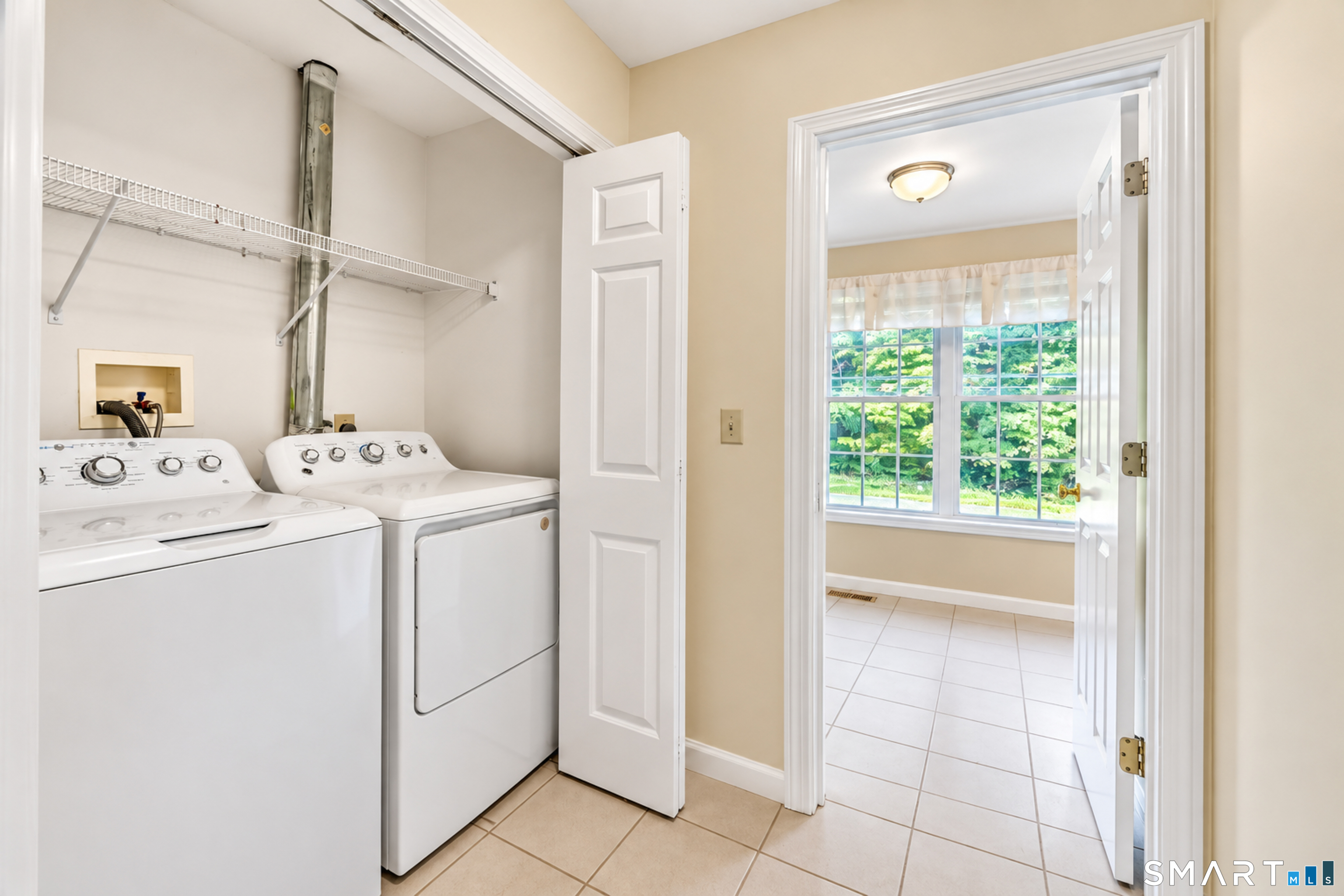 811 Lake Drive Guilford CT 06437