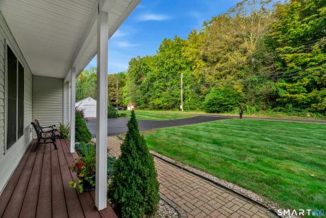 811 Lake Drive Guilford CT 06437