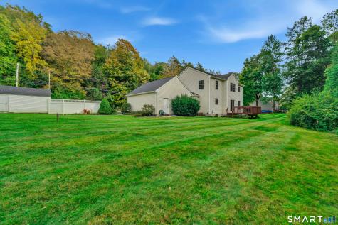 811 Lake Drive Guilford CT 06437