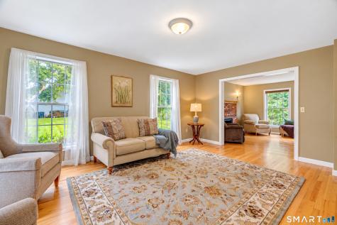 811 Lake Drive Guilford CT 06437