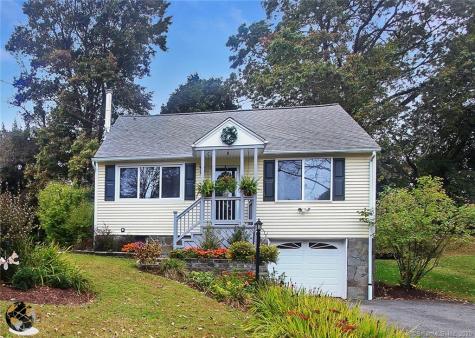 17 Terre Haute Road Danbury CT 06810
