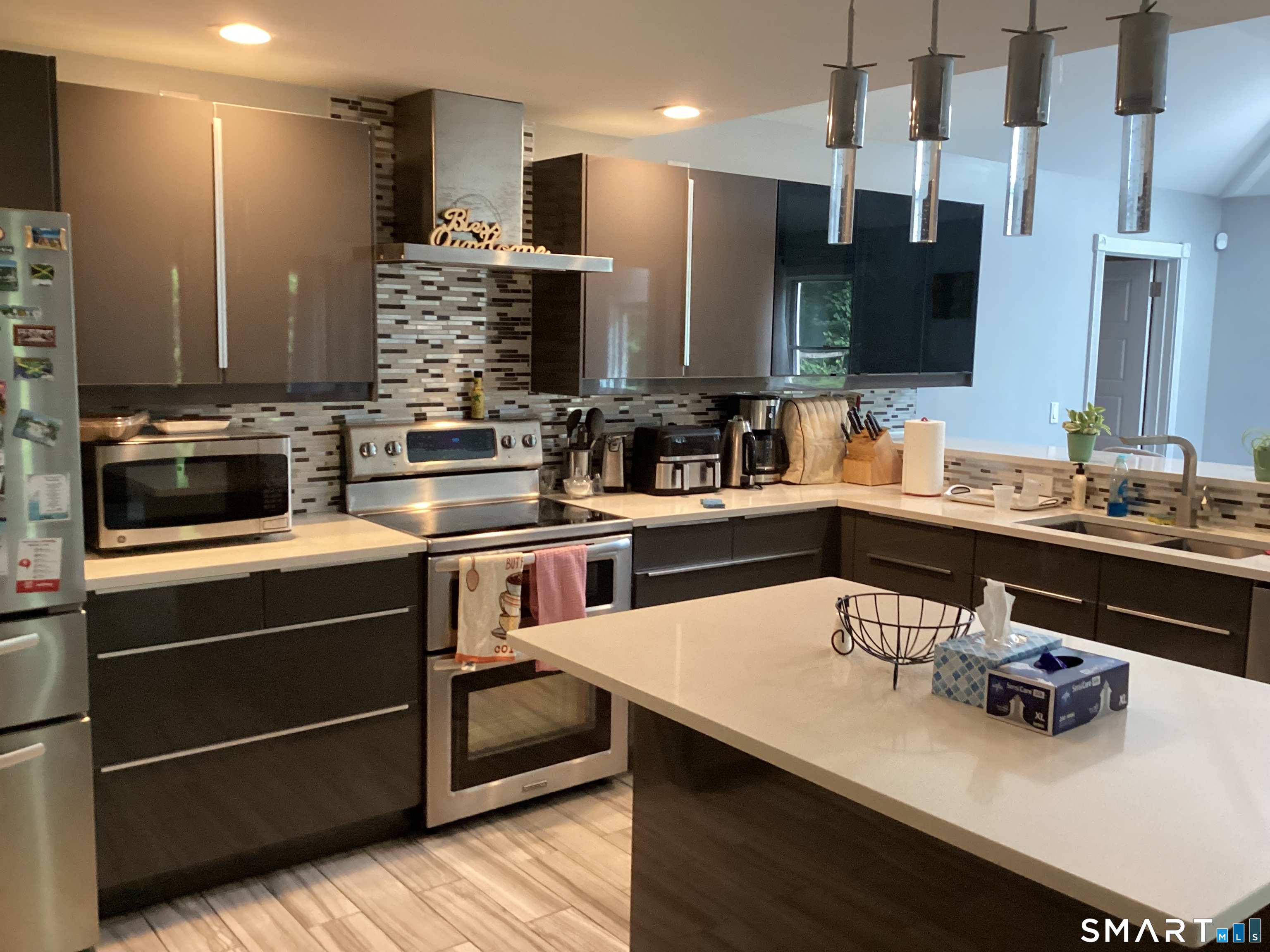 9 Washington Road Windsor CT 06095