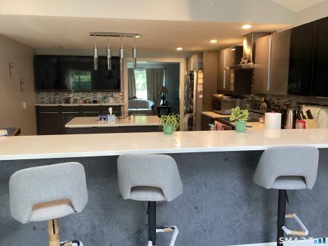 9 Washington Road Windsor CT 06095