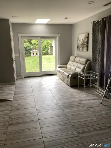 9 Washington Road Windsor CT 06095