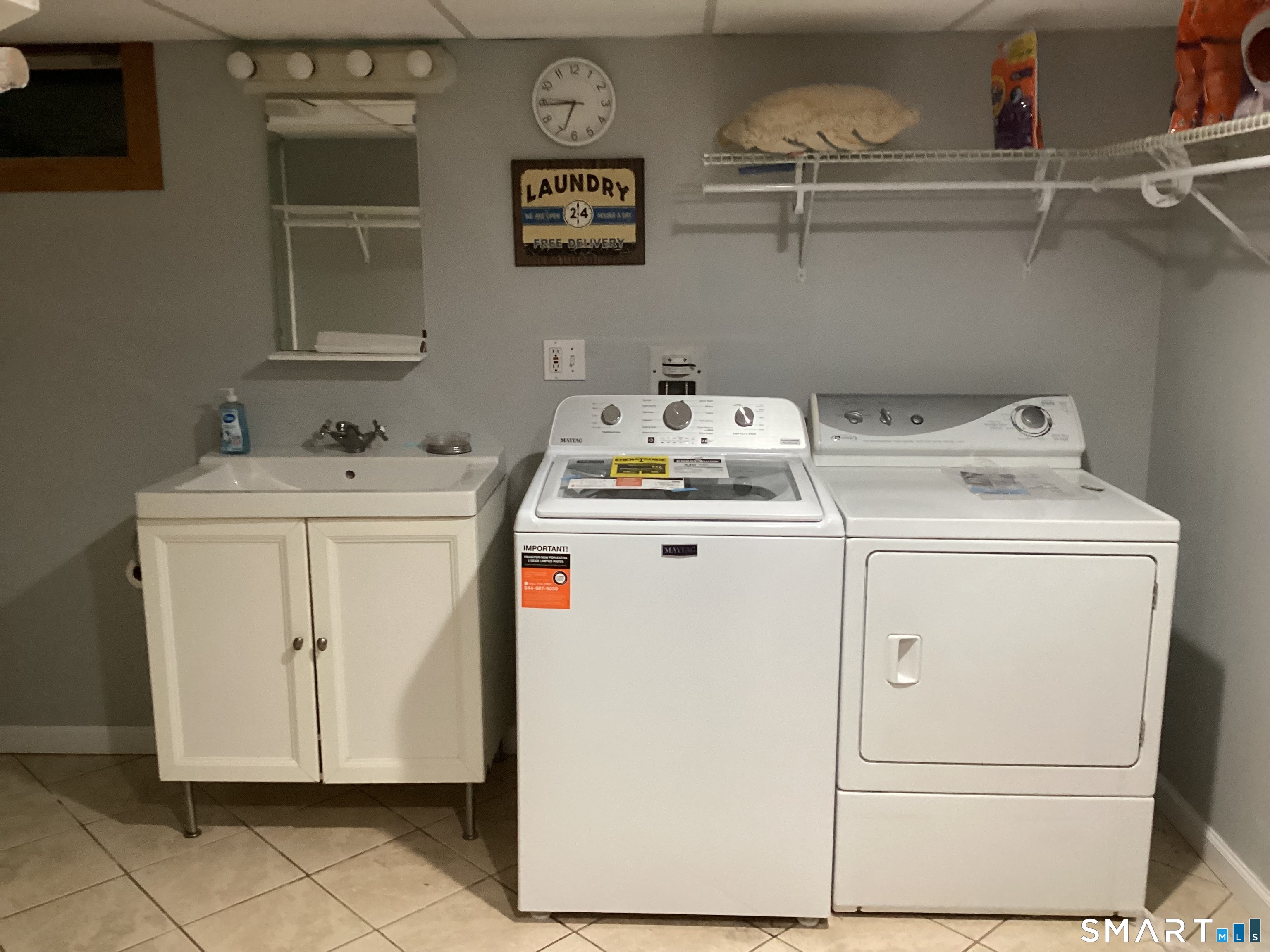 9 Washington Road Windsor CT 06095