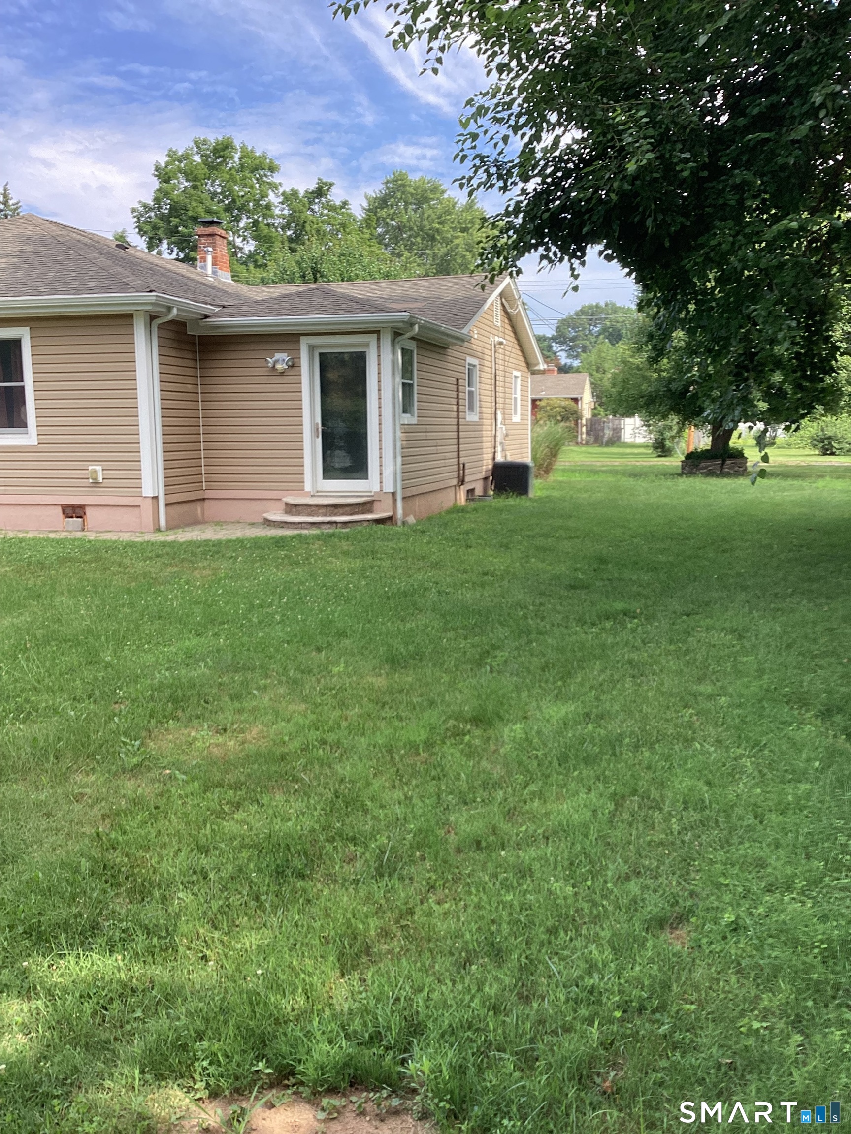 9 Washington Road Windsor CT 06095