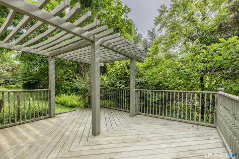 92 Walnut Tree Hill Road Newtown CT 06482