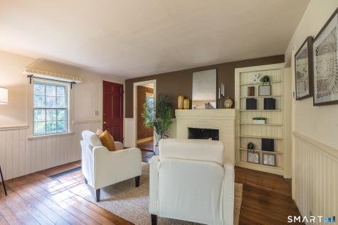 92 Walnut Tree Hill Road Newtown CT 06482
