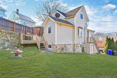 15 Avenue A Norwalk CT 06854