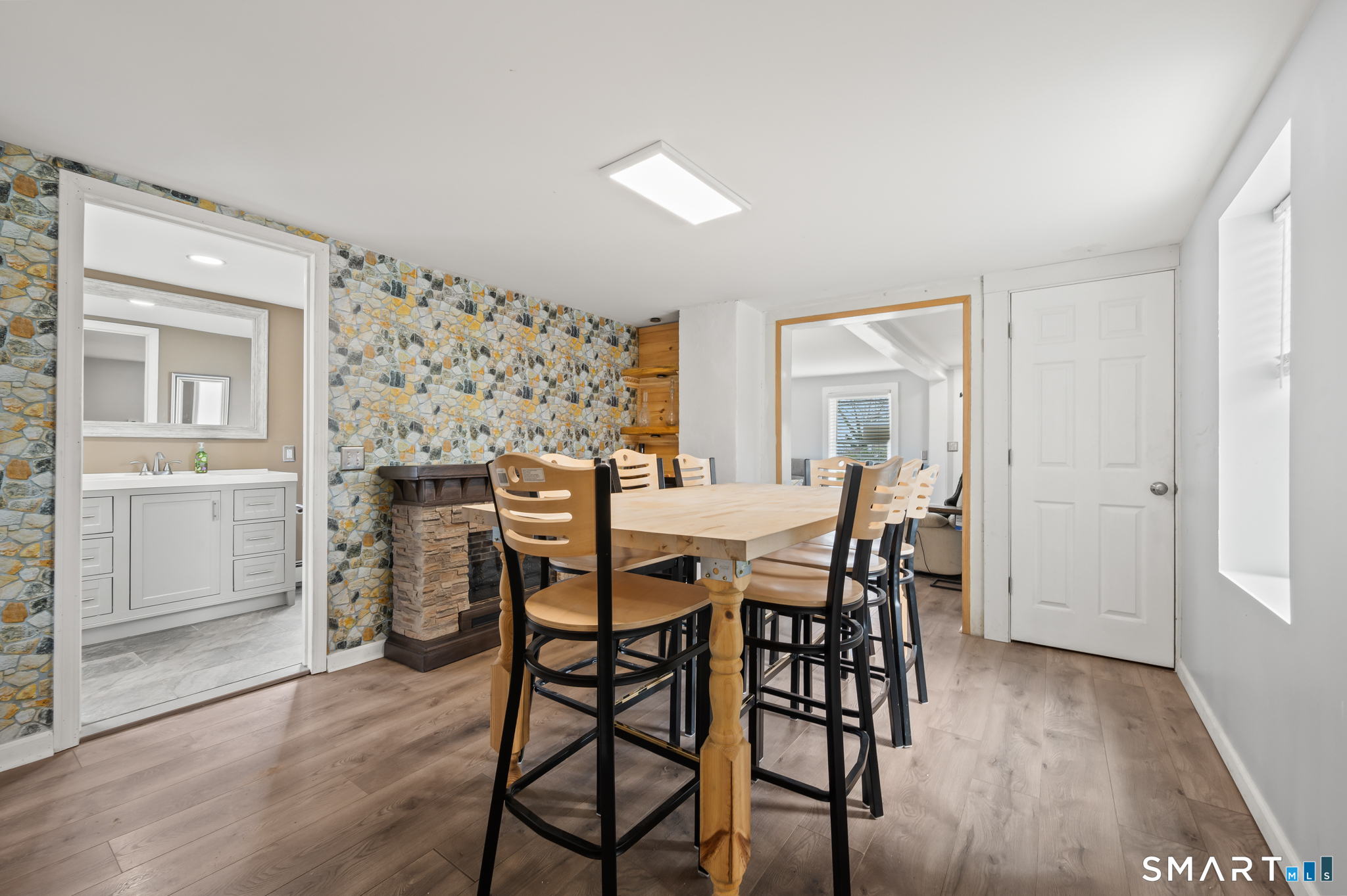 475 Ballfall Road Middletown CT 06457