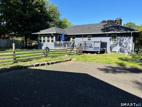39 Grove Street Wallingford CT 06492