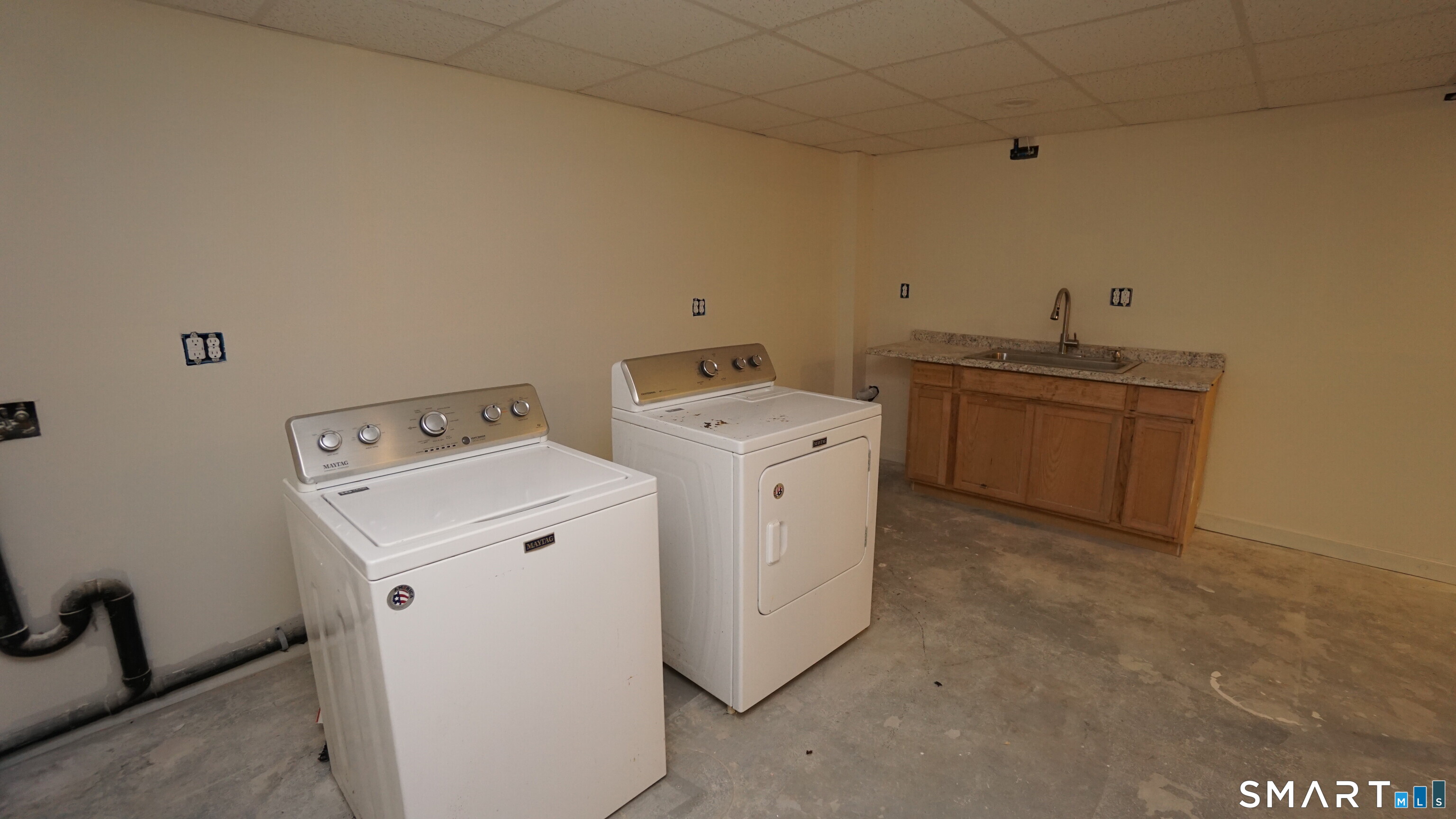 39 Grove Street Wallingford CT 06492