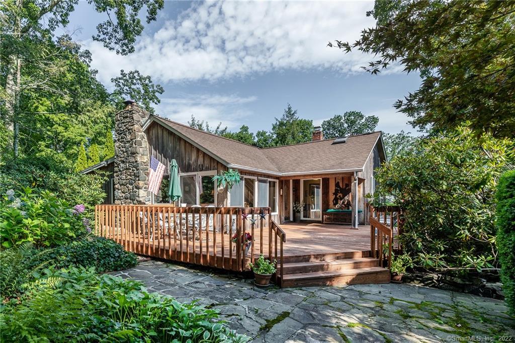 3 Fox Run New Fairfield CT 06812
