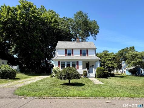 8 Anson Street Stratford CT 06614