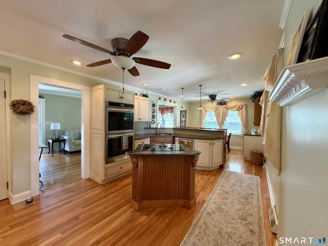 8 Anson Street Stratford CT 06614