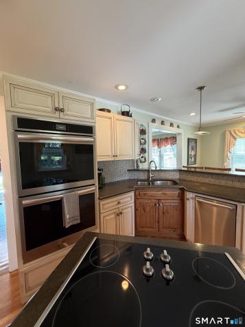 8 Anson Street Stratford CT 06614