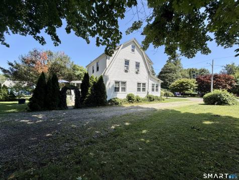 8 Anson Street Stratford CT 06614