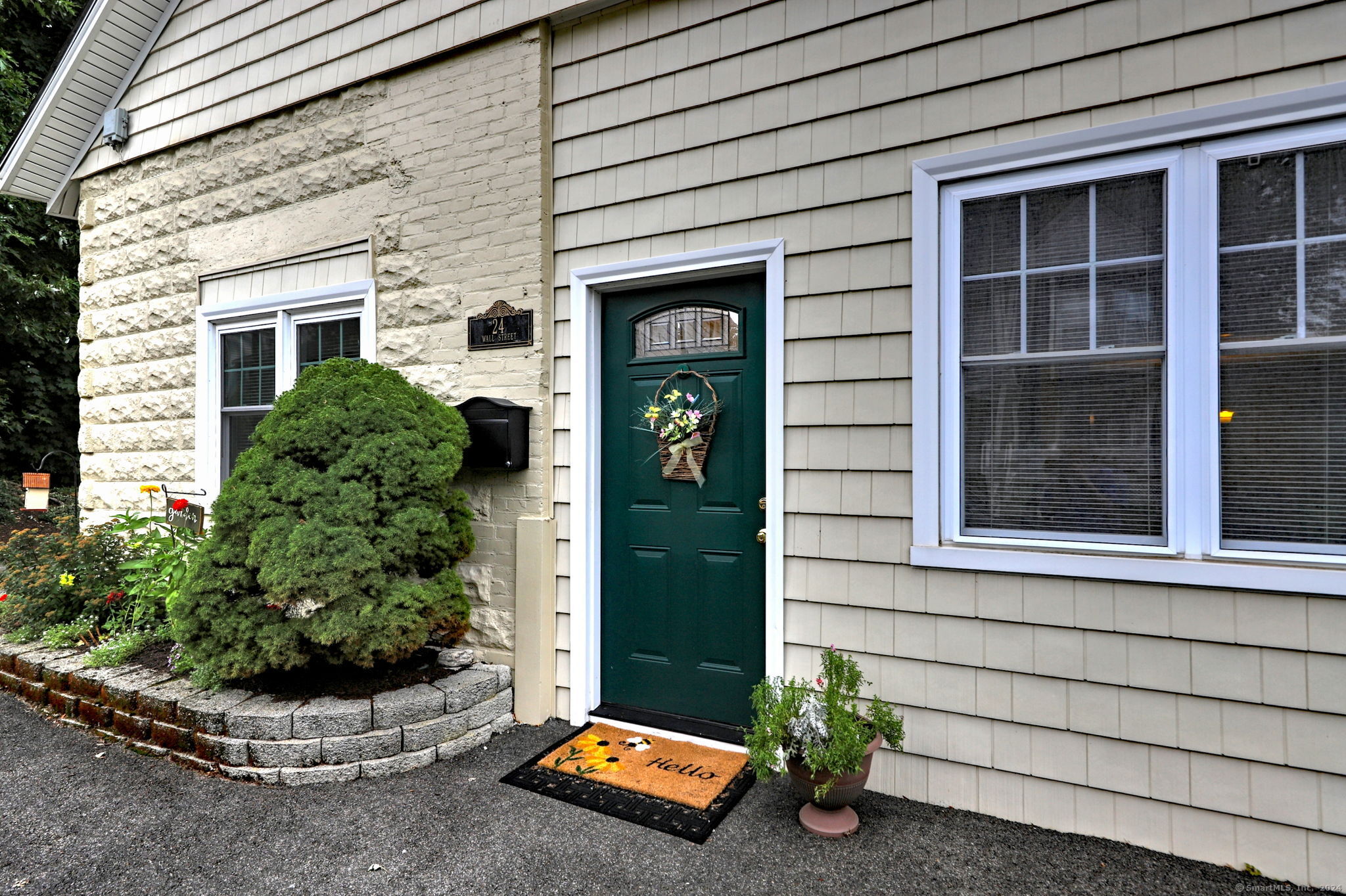24 Wall Street Shelton CT 06484