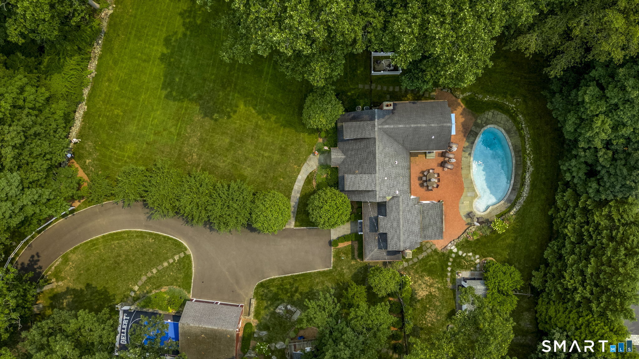 245 Cedar Road Fairfield CT 06890