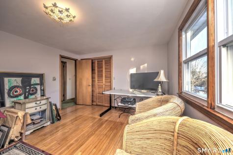 11 Williamsburg Drive Orange CT 06477