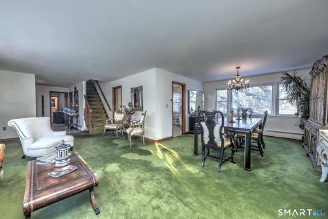11 Williamsburg Drive Orange CT 06477